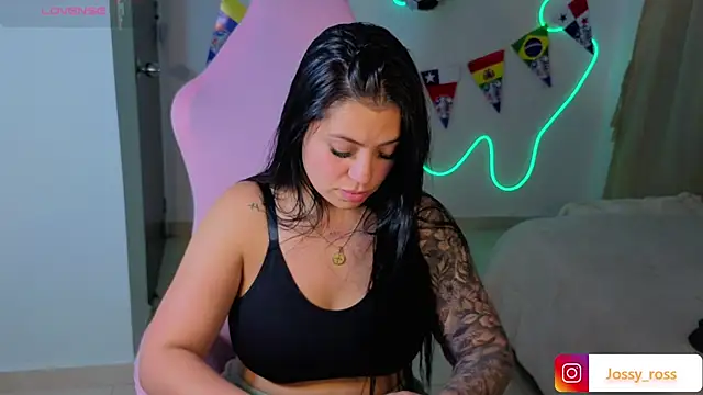 Watch Victoryyy_ live on EroticFlix - High definition streams