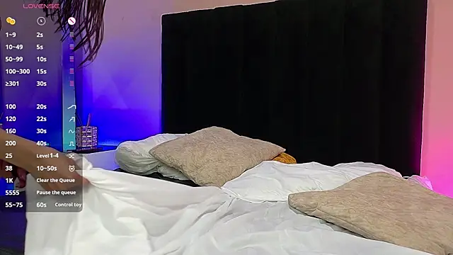 Watch MILA_AND_COTI live on EroticFlix - High definition streams