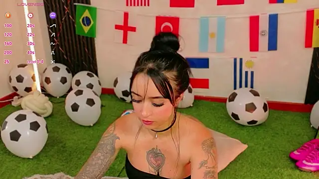 emmyevans1 (F young) - I want to suck your cock, do you accept?