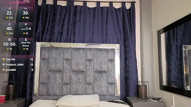 LeoMonnroe webcam