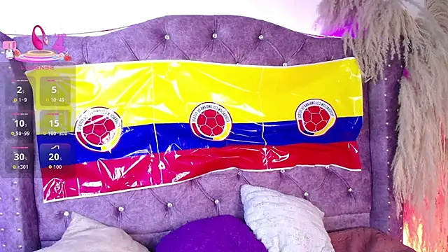 Violet_Collins1 webcam