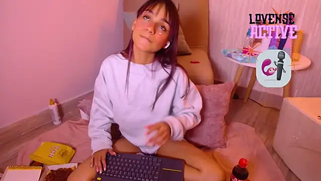 Watch Kitty_madness live on EroticFlix - High definition streams