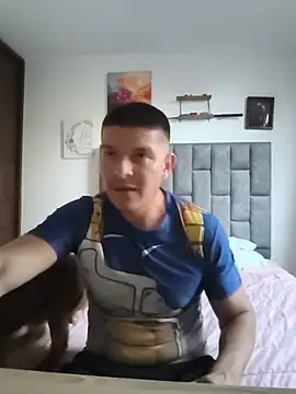 felipeboyx live cam on StripChat