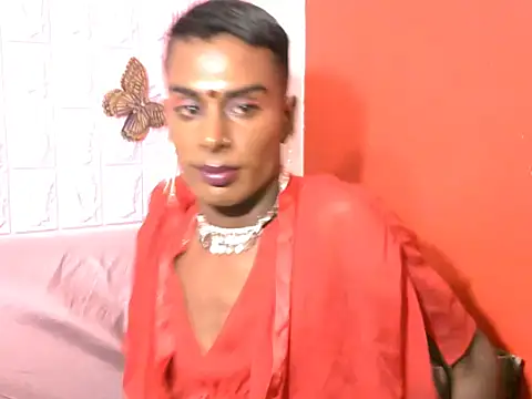 Indianglamorous_2 live cam on StripChat