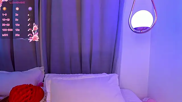 Watch NixieSterling live on EroticFlix - High definition streams