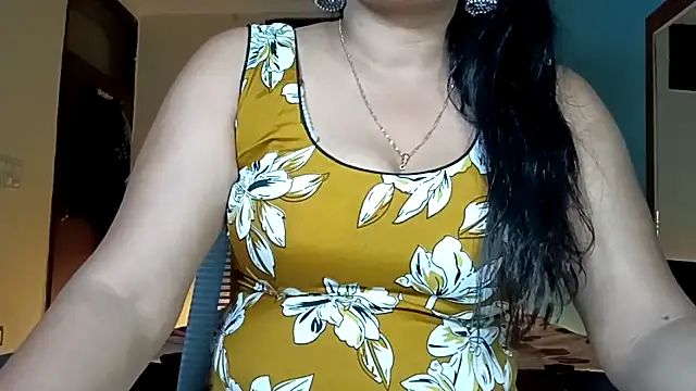 Watch YourDesi_Laila_ live on EroticFlix - High definition streams