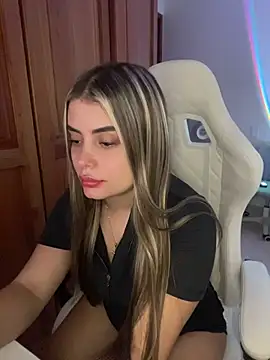 Watch Miss_valeriaa live on EroticFlix - High definition streams