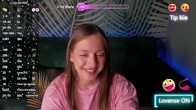 ChristyCrayme webcam
