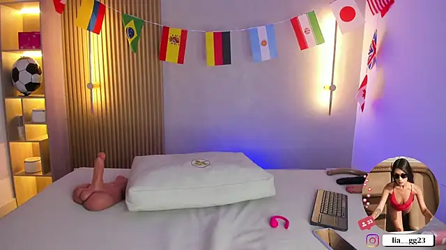 liah_cleir webcam