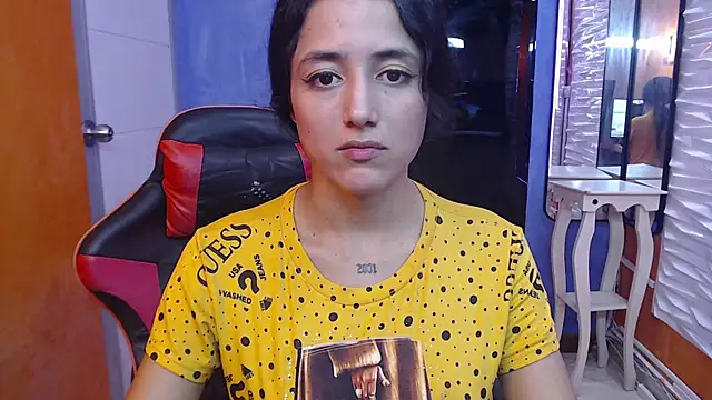 emily_rz1 webcam