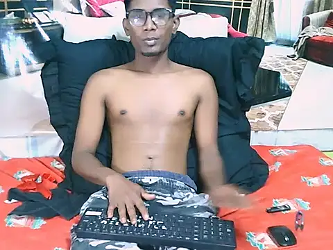 IndianThuggin webcam