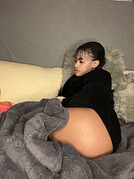 Hot_Mess18 webcam