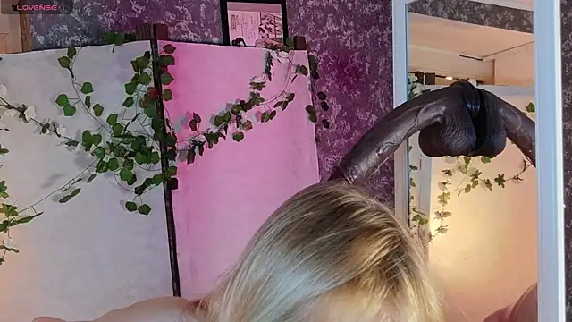 Lina_Wi webcam