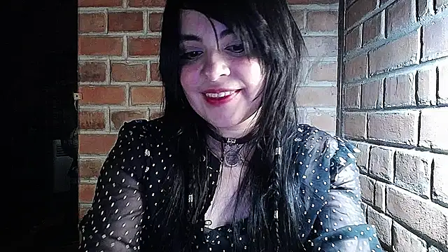 DarkRoseUwU webcam
