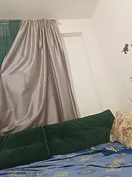 JuliaBestX webcam