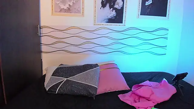 queenceleste69 webcam