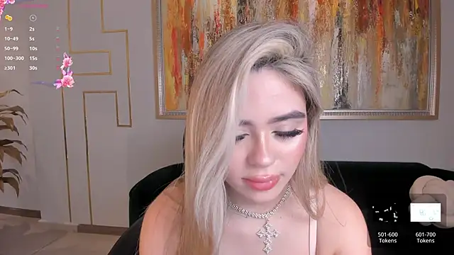 Watch JuanitaClay live on EroticFlix - High definition streams