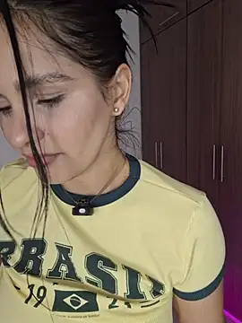 heyshaa webcam