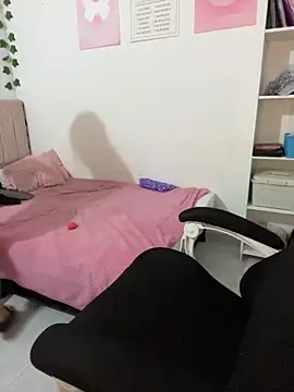 violet-333 webcam