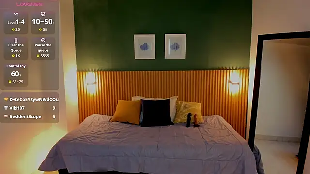 kristen_kassi webcam
