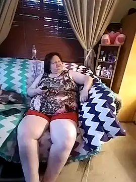 Bayou_Woman68 webcam