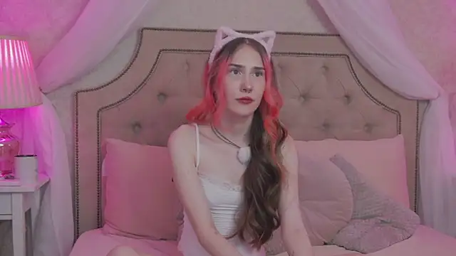 SashaMeow webcam