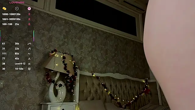 Emma_Frosty webcam