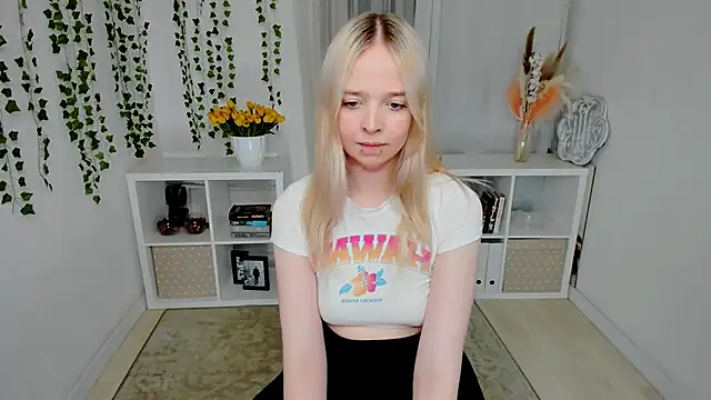 BellaMontgomery webcam