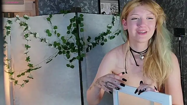 Lina_Wi webcam