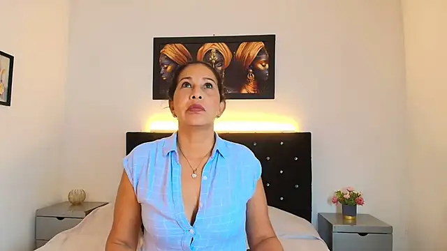 Shanon_mature webcam