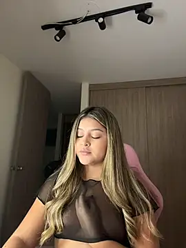 lunablossom_ webcam