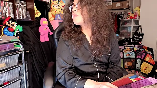 ShinyCherub webcam