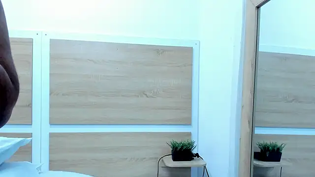 Your_big_ebony_goddness webcam
