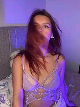 Isa_smeraldy webcam