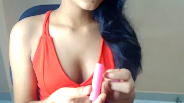 Chandani-Love webcam