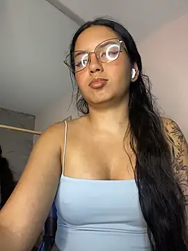 Watch Rosita_forever_ live on EroticFlix - High definition streams