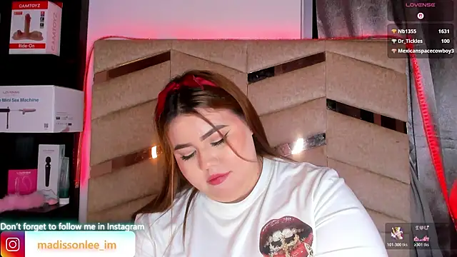 MadissonLee__ webcam