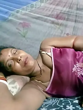Savita992 webcam