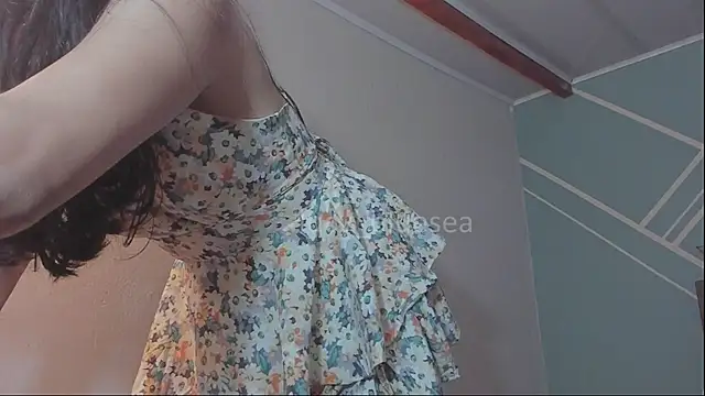 Lucy-Bluesea webcam