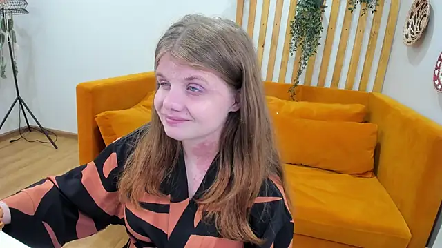ChloeHalses webcam