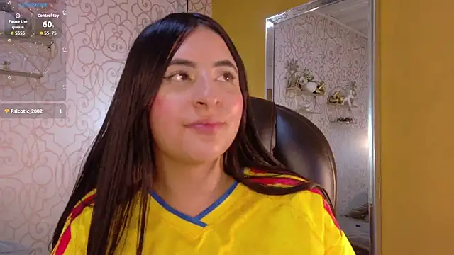 Maggiee_1 webcam