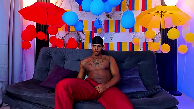 zoriel_bigcock webcam