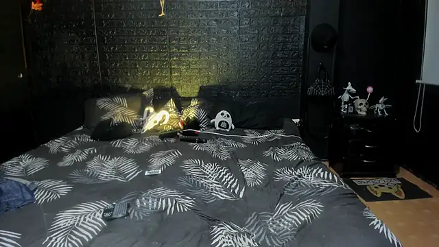 noctara_voss webcam