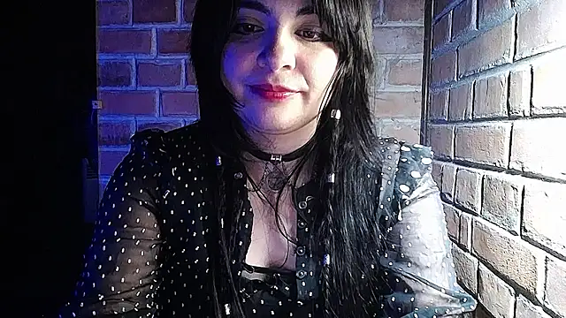 DarkRoseUwU webcam