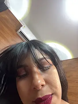 Watch Alexia_Lerner live on EroticFlix - High definition streams