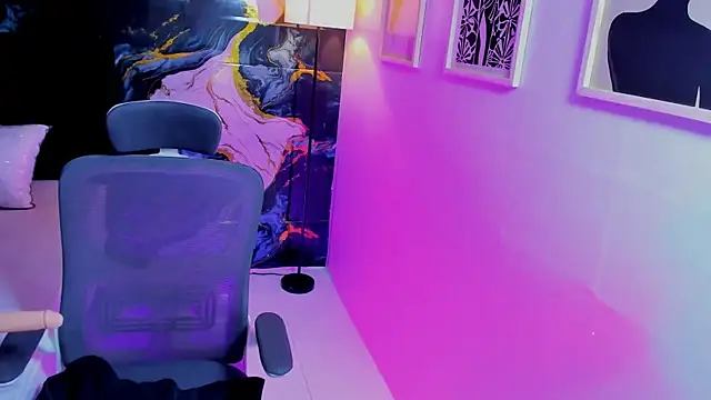 Alanna_Wild webcam