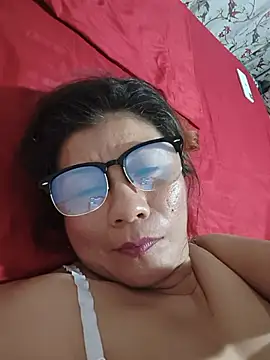 fire_mommy webcam