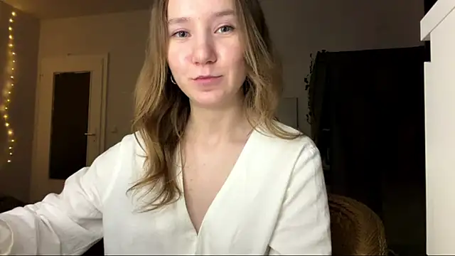 smalllisa webcam