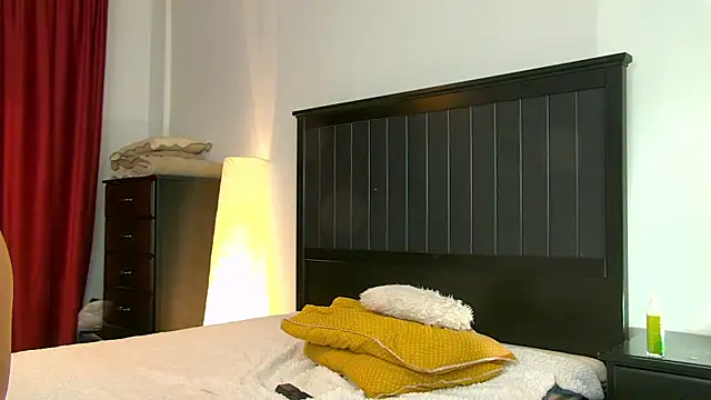 Lunna_Belle_ webcam