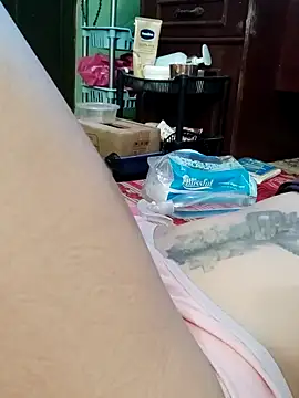 QueenSoreal webcam
